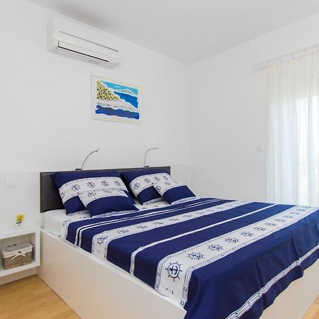 Apartment Royal II Vodice Esterno foto