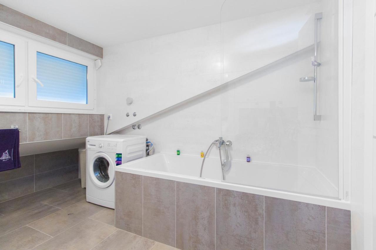 Apartment Royal II Vodice Esterno foto