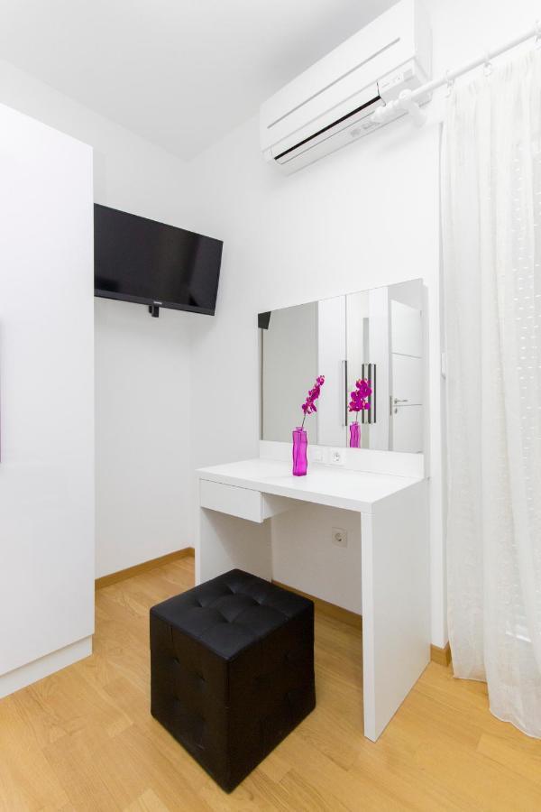 Apartment Royal II Vodice Esterno foto