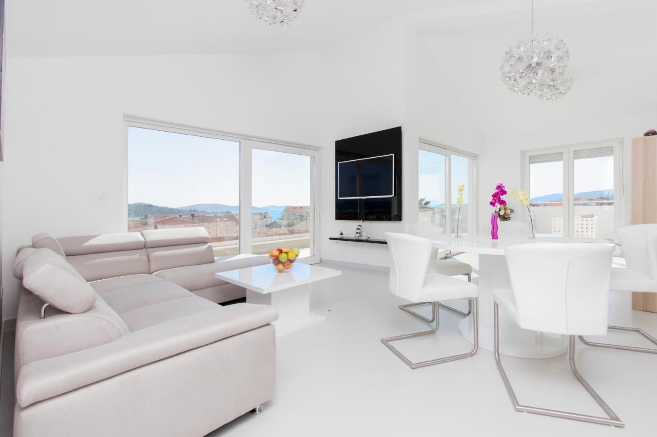 Apartment Royal II Vodice Esterno foto