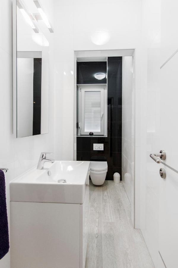 Apartment Royal II Vodice Esterno foto
