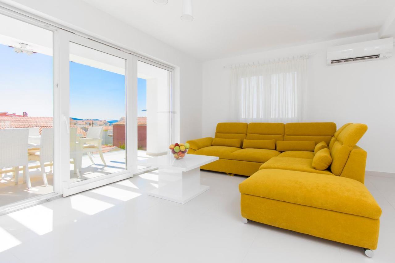 Apartment Royal II Vodice Esterno foto