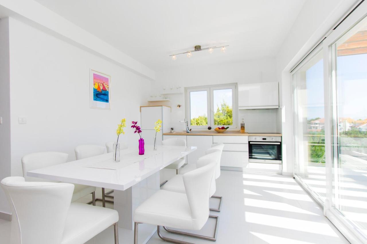 Apartment Royal II Vodice Esterno foto