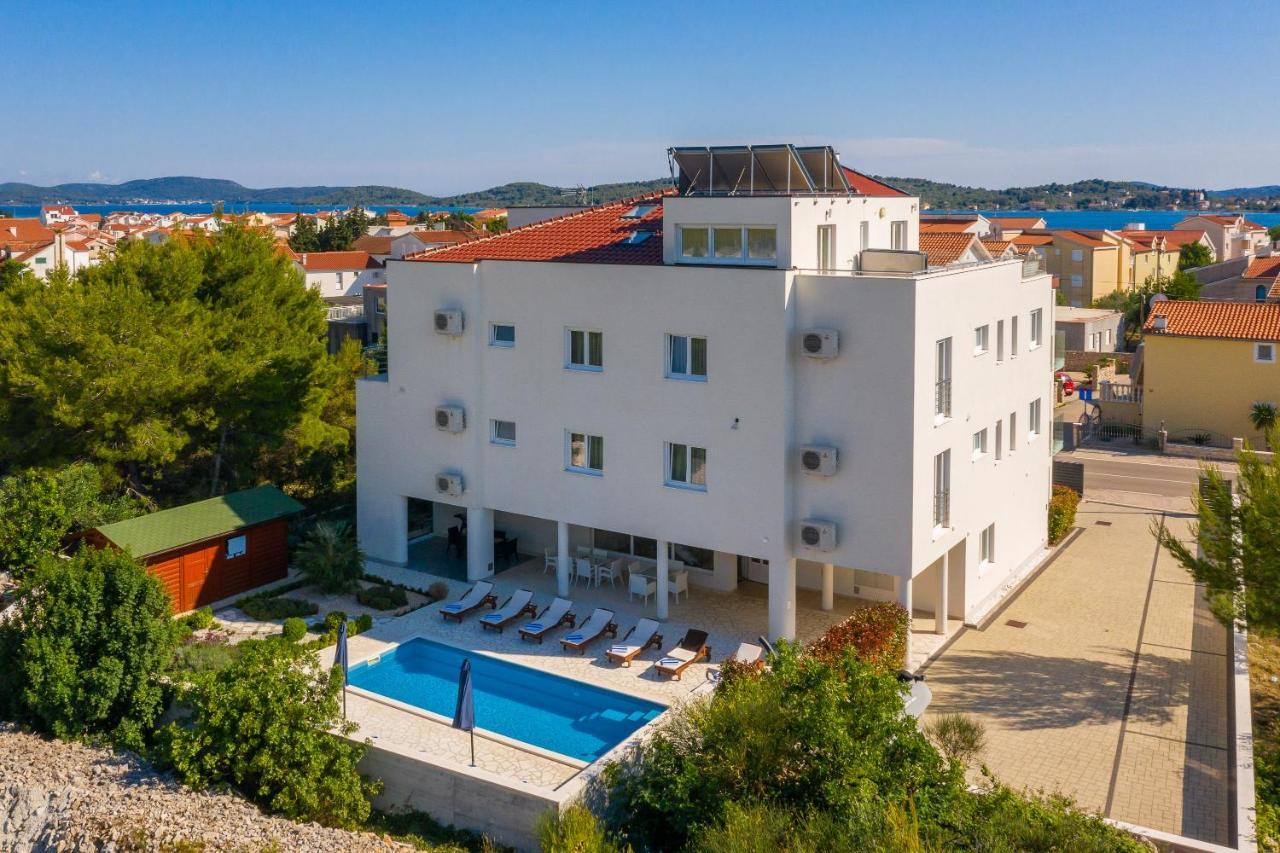 Apartment Royal II Vodice Esterno foto